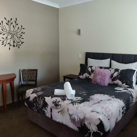 Lilacs Waterfront Villas & Cottages Albany Bagian luar foto